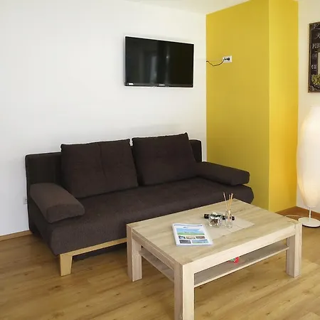 Apartment Ferienwohnung 130w